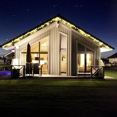 Luxuswellnesshaus Seepferdchen Dom wakacyjny Bliesdorf