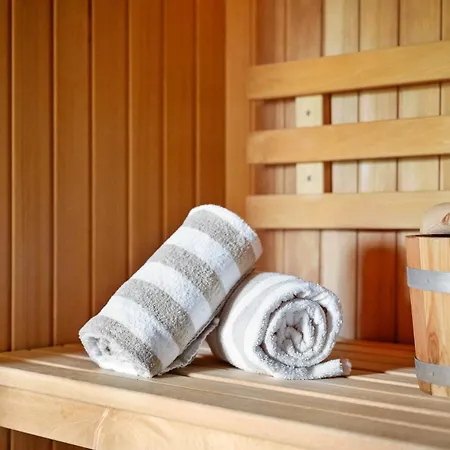 Ferienhaus Luxuswellnesshaus Seepferdchen Bliesdorf
